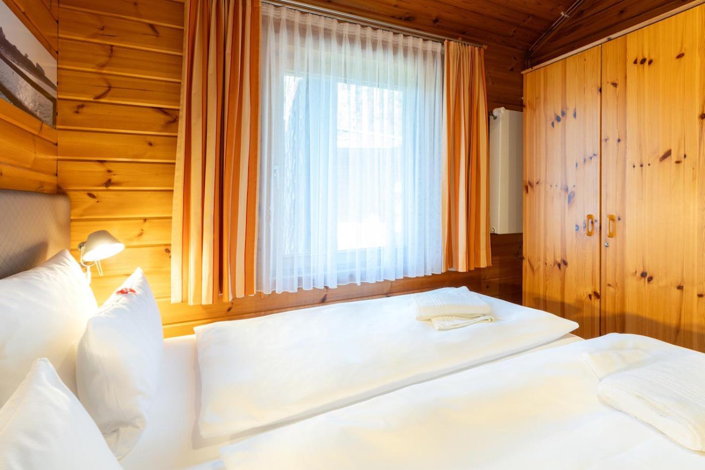 Hotel Kaliebe ทรัสเซนไฮเดอ ภายนอก รูปภาพ