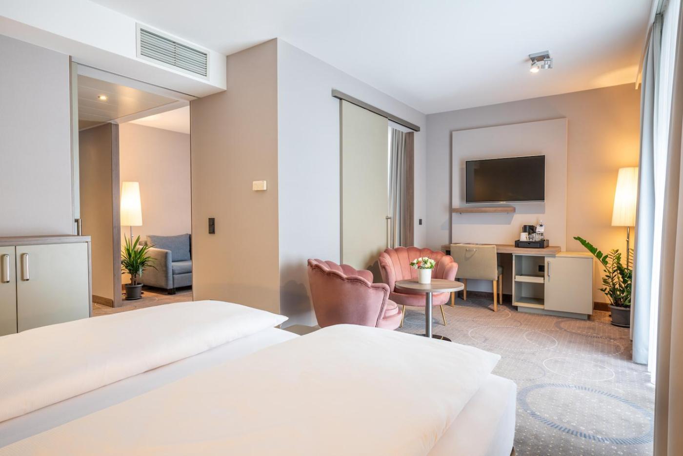 Hotel Kaliebe ทรัสเซนไฮเดอ ภายนอก รูปภาพ