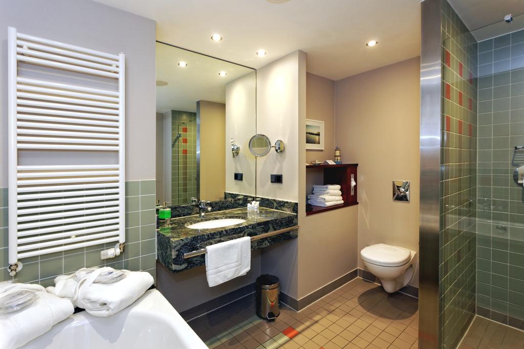 Hotel Kaliebe ทรัสเซนไฮเดอ ภายนอก รูปภาพ